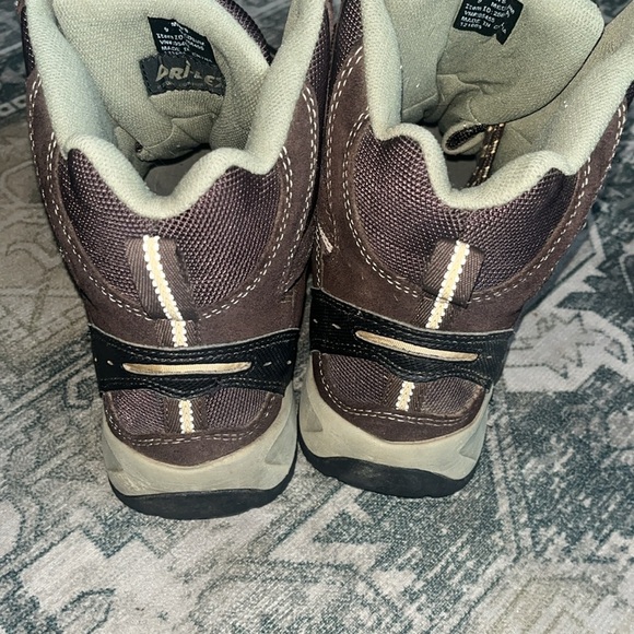 L.L. Bean men’s Dark Brown Hiking Boots size 9 - Picture 5 of 7